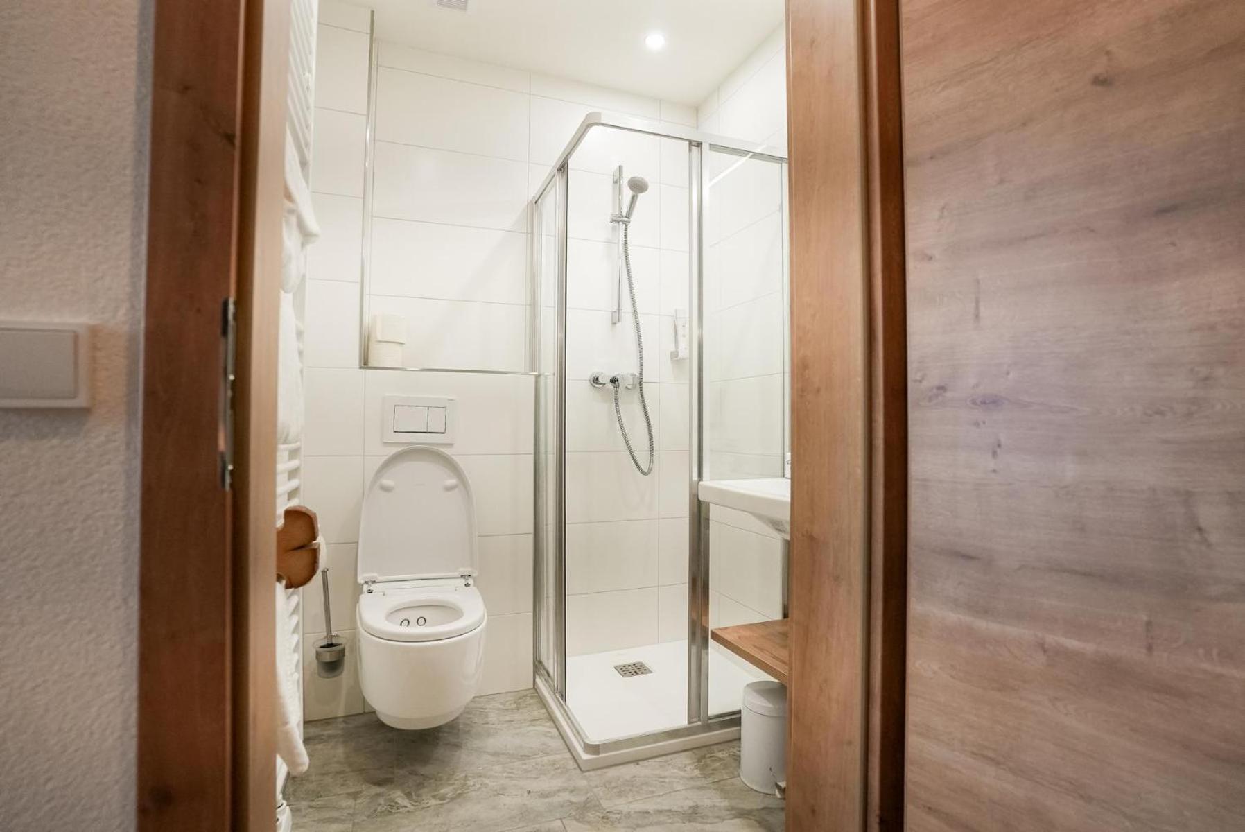 Hotel Restaurant Perschler Rattenberg  Экстерьер фото