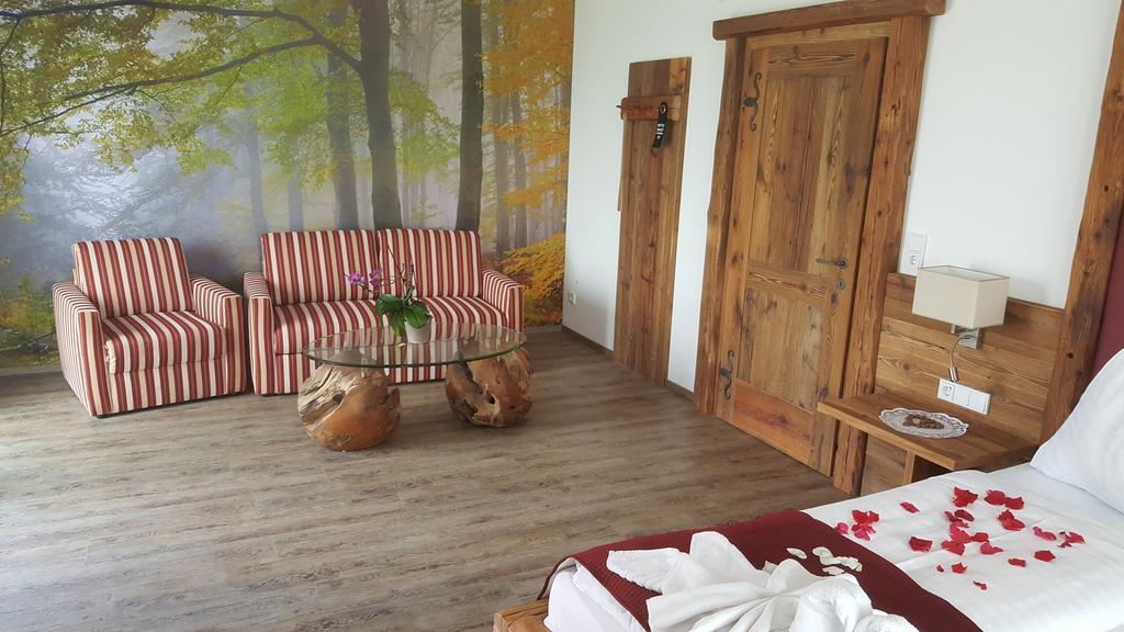 Hotel Restaurant Perschler Rattenberg  Экстерьер фото