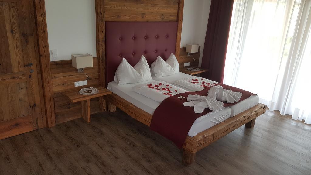 Hotel Restaurant Perschler Rattenberg  Экстерьер фото